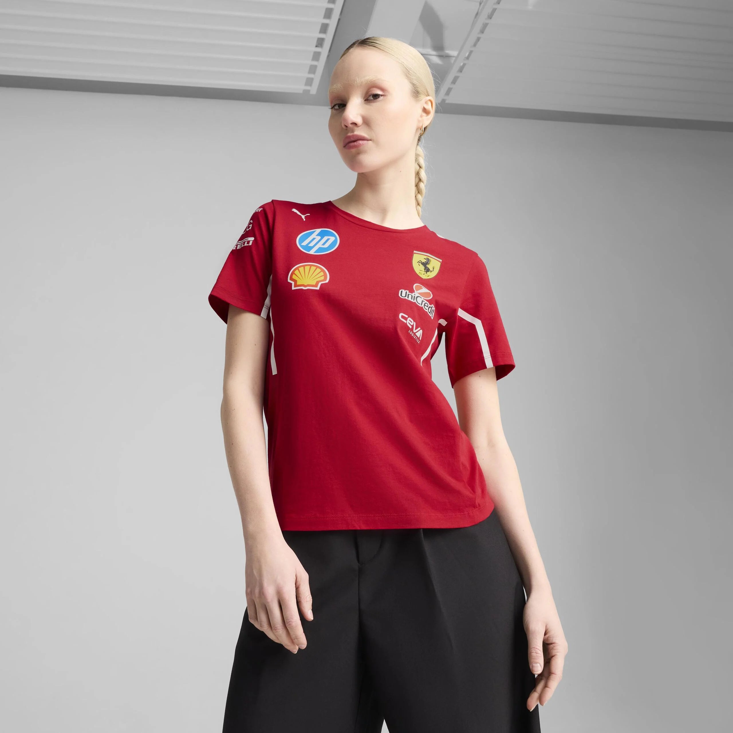 2025 SCUDERIA FERRARI Official F1 Women's Team T-Shirt