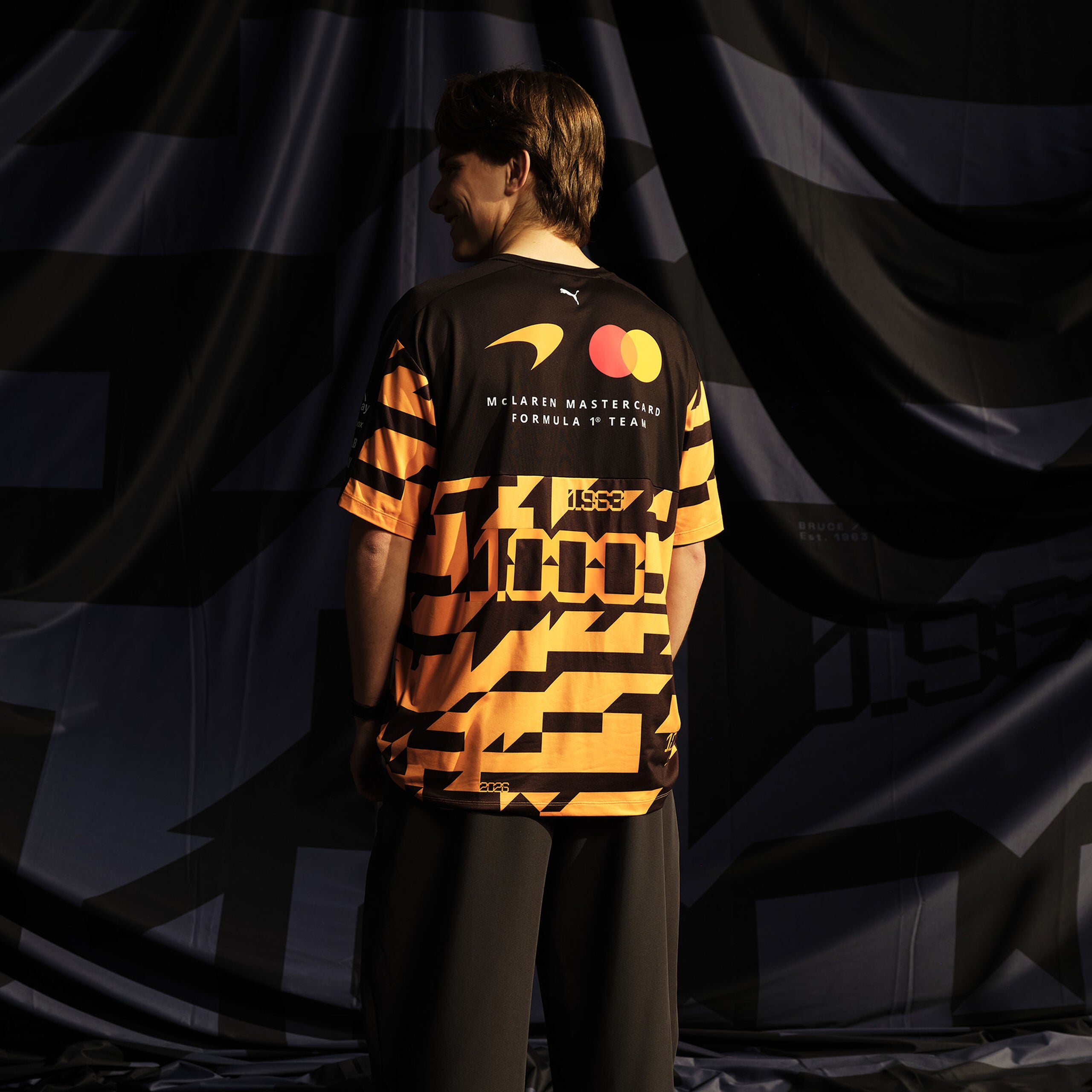 2026 MCLAREN F1 PUMA TEAM 1000TH GP T-SHIRT